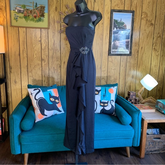 BCBGMaxAzria Dresses & Skirts - BCBGMaxAzria Ila Twilight Blue Strapless Formal Maxi Dress